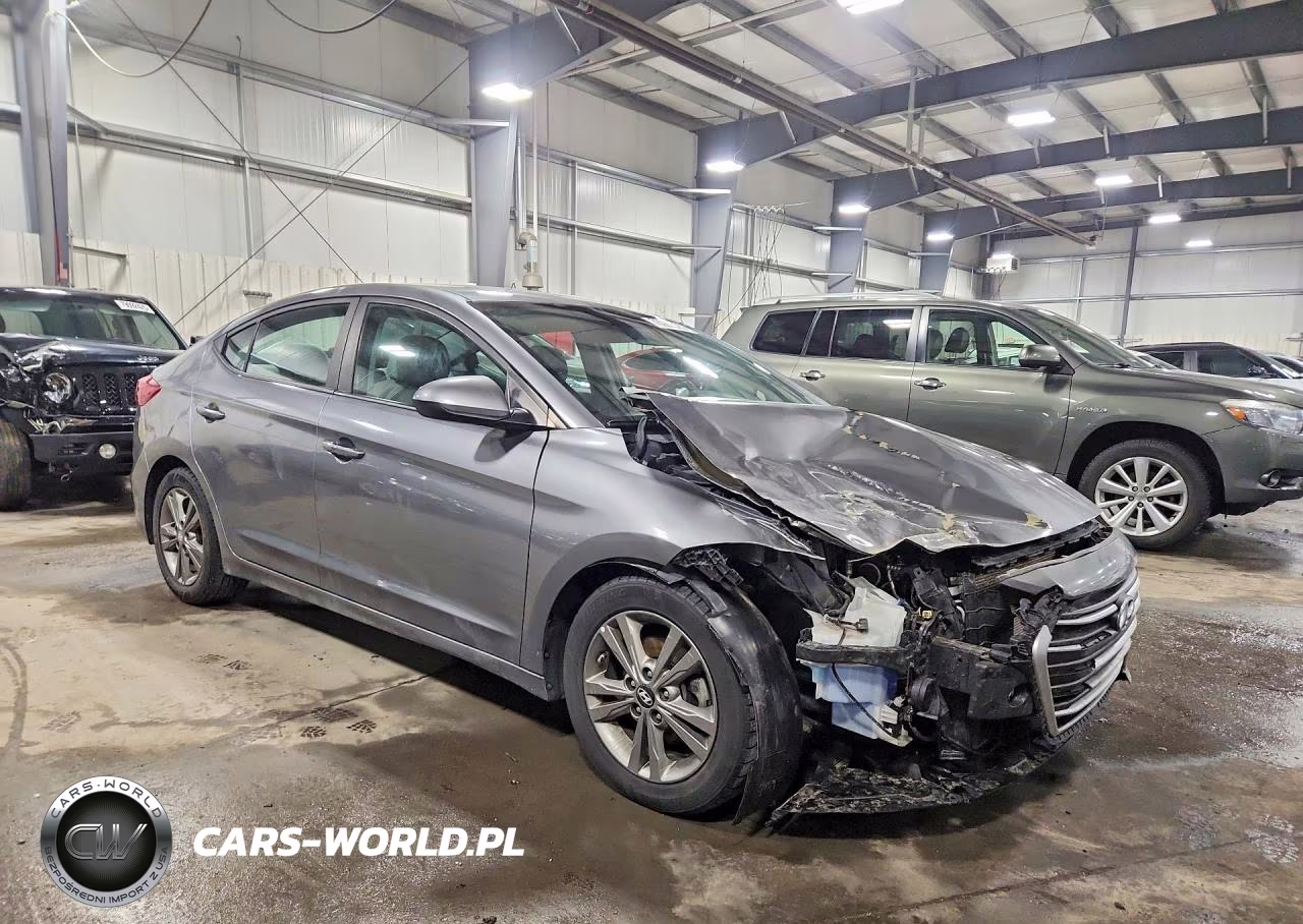 2018 Hyundai Elantra Sel VIN:5NPD84LF8JH255548 - 4