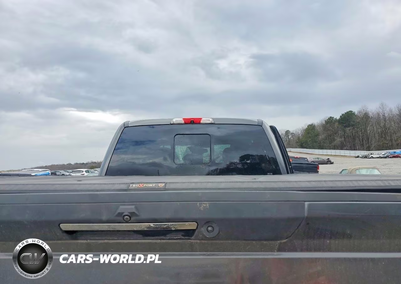 2018 Ford F250 Super Duty VIN:1FT7W2B63JEB33821 - 10