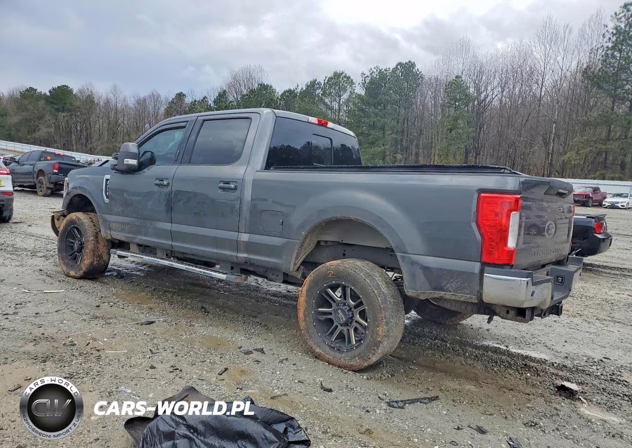 2018 Ford F250 Super Duty VIN:1FT7W2B63JEB33821 - 2