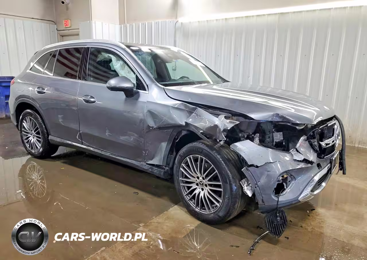 2023 Mercedes-Benz Glc 300 4Matic VIN:W1NKM4HB7PU028268 - 4