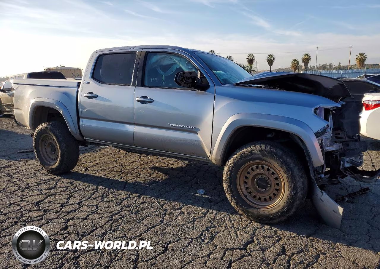 2021 Toyota Tacoma Sr5 V6 VIN:5TFAZ5CN3MX116966 - 4