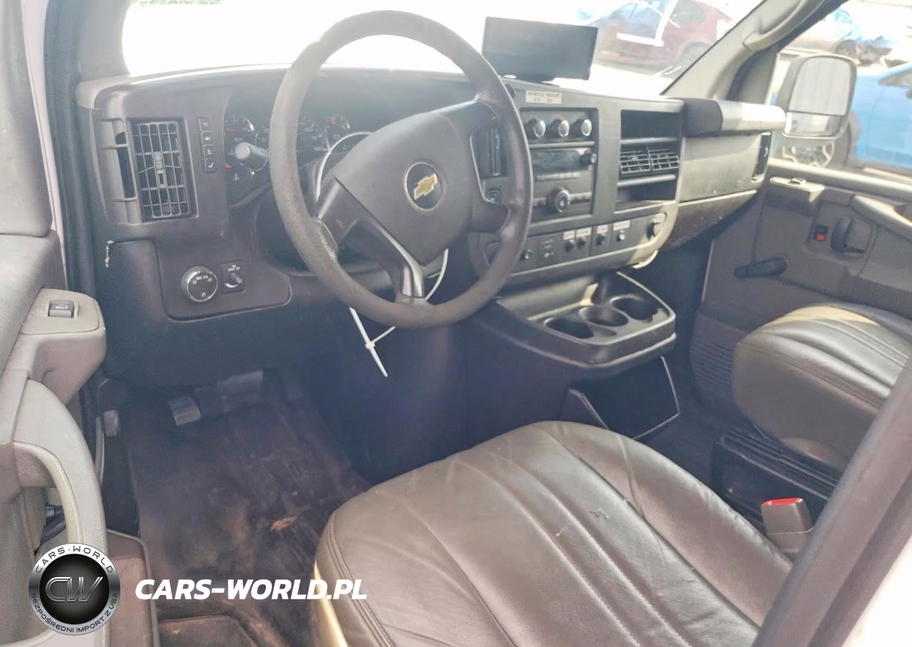 2013 Chev Express Cargo 2500 1 VIN:1GCWGFCB4D1902494 - 8