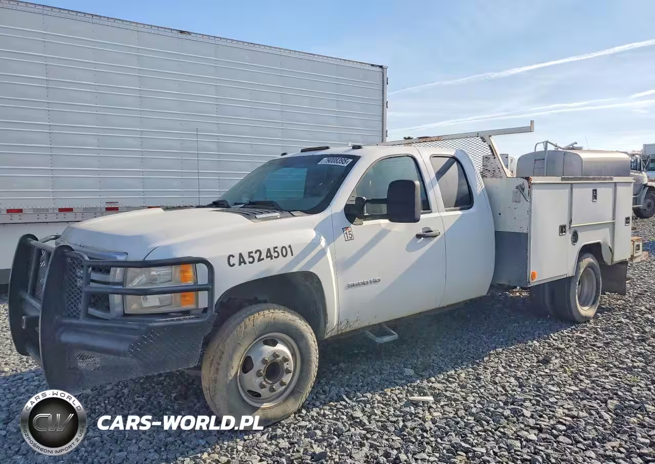 2012 Chevrolet Silverado Utility - Service Truck