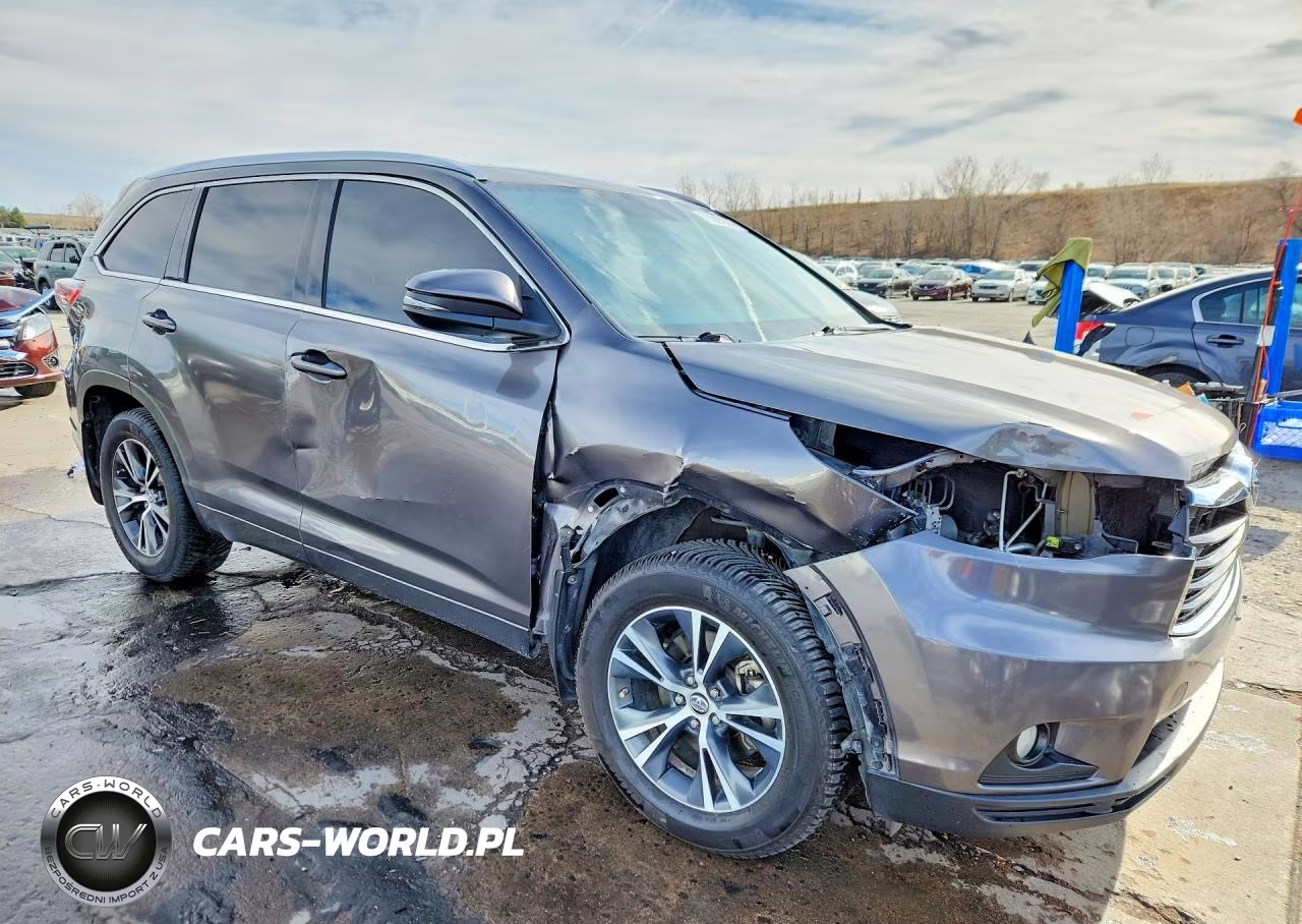 2016 Toyota Highlander Xle VIN:5TDJKRFH0GS250491 - 4