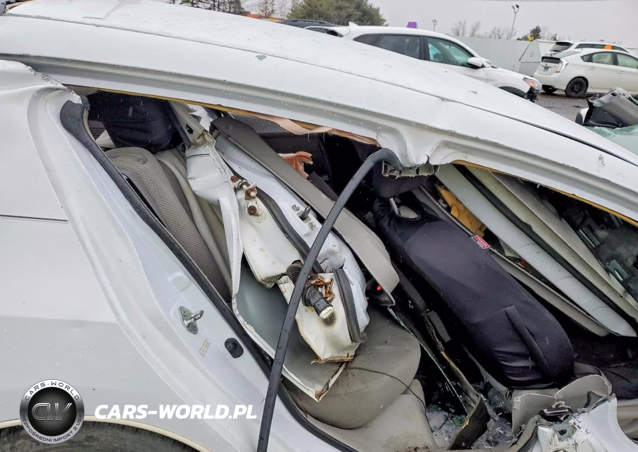 2010 Honda Insight Ex VIN:JHMZE2H73AS012881 - 10