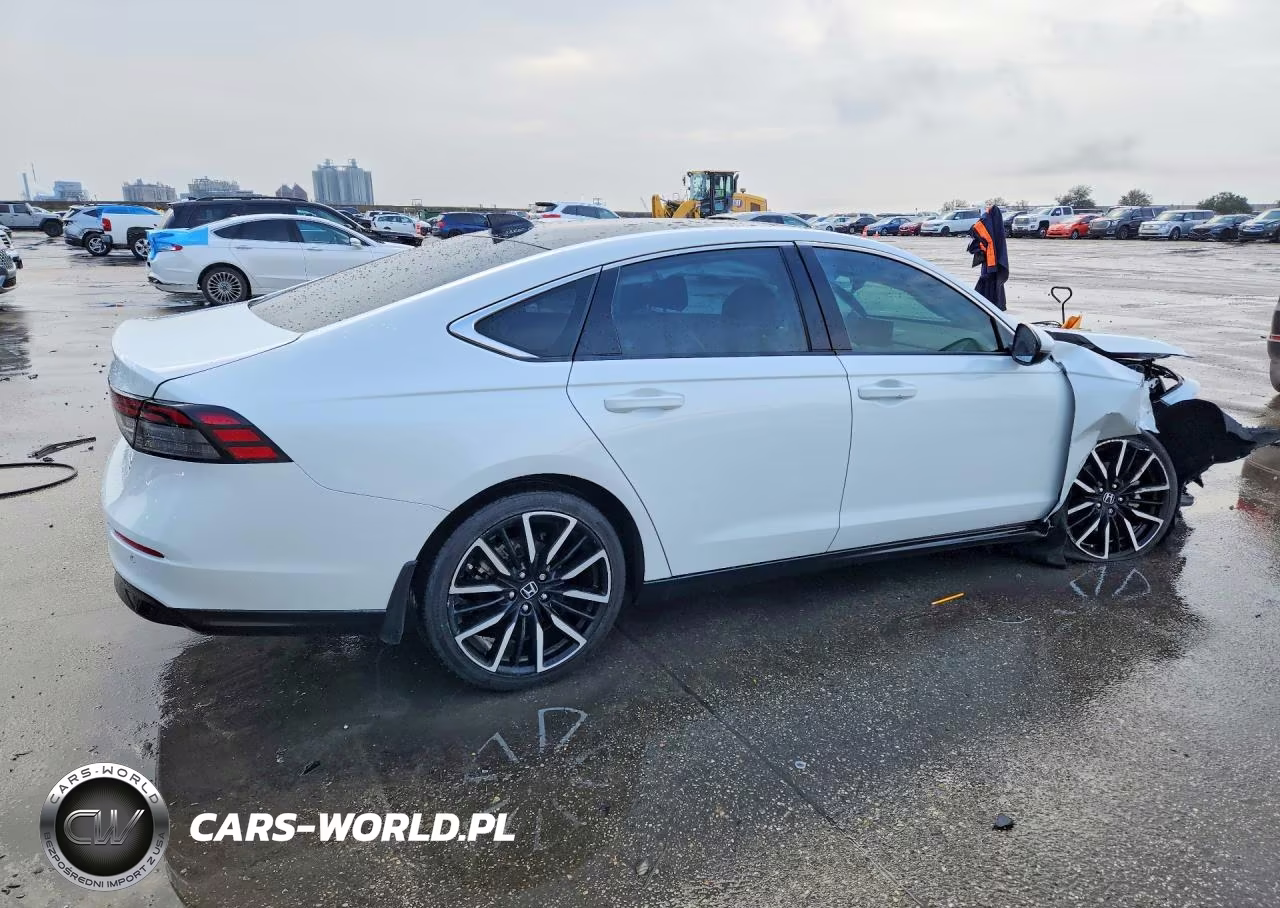 2024 Honda Accord Touring Hybrid VIN:1HGCY2F8XRA001888 - 3