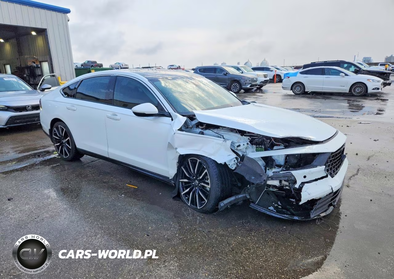 2024 Honda Accord Touring Hybrid VIN:1HGCY2F8XRA001888 - 4