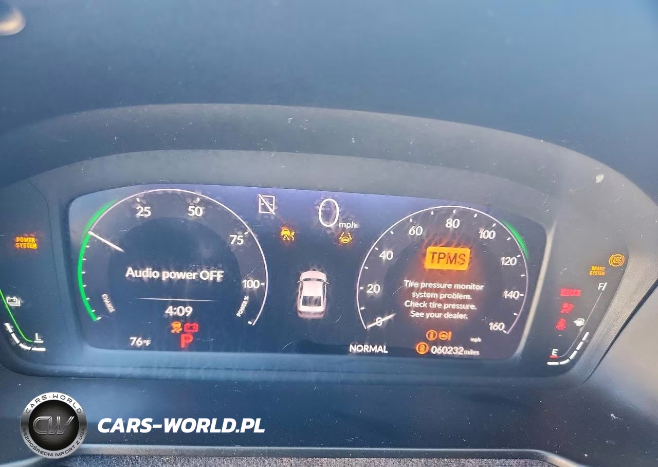 2024 Honda Accord Touring Hybrid VIN:1HGCY2F8XRA001888 - 9