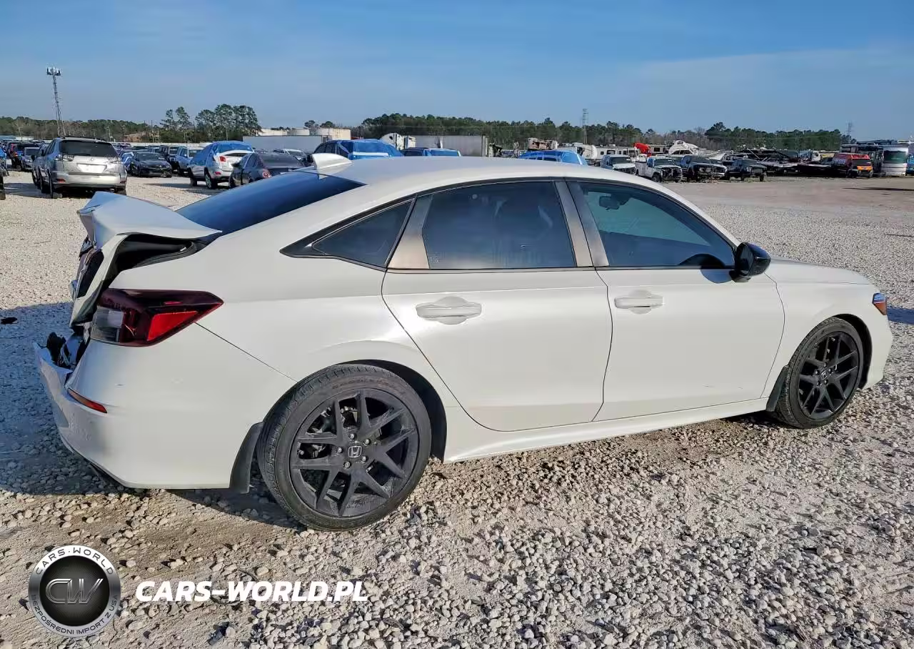 2025 Honda Civic Sport VIN:2HGFE2F58SH530100 - 3