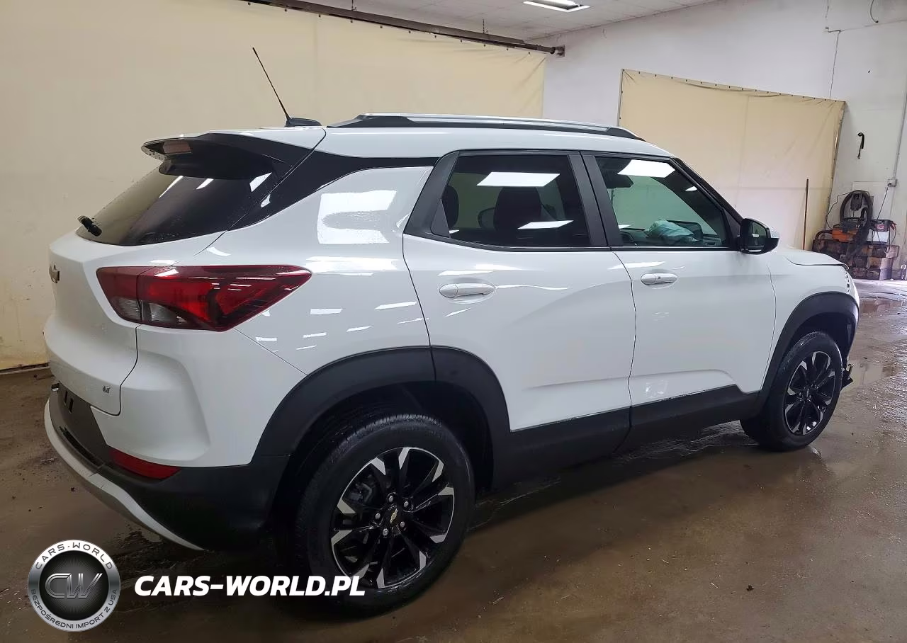 2023 Chevrolet Trailblazer Lt VIN:KL79MRSL5PB028086 - 3