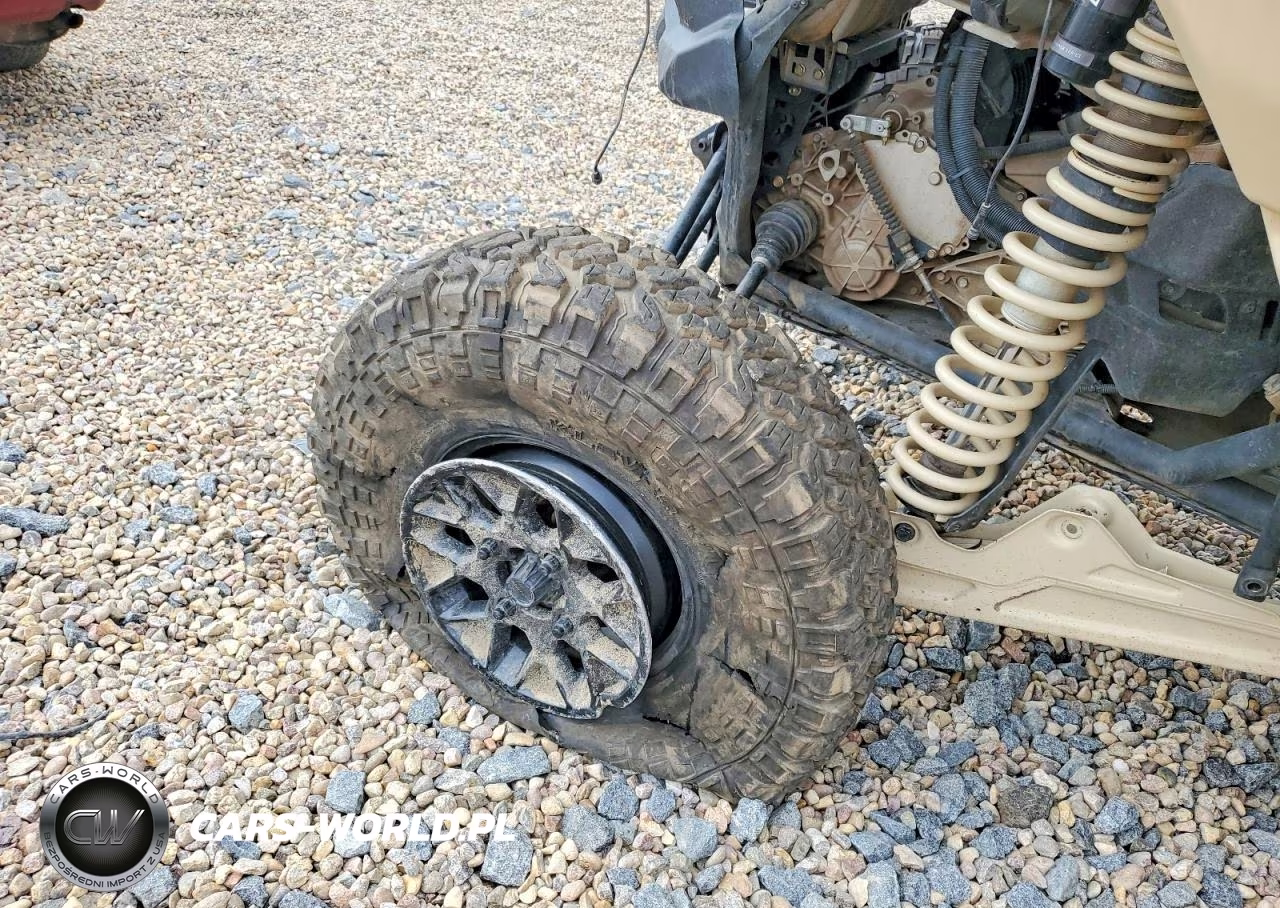 2022 Can-Am Maverick X3 Utility Vehicle VIN:3JBVMAY49NE002757 - 9