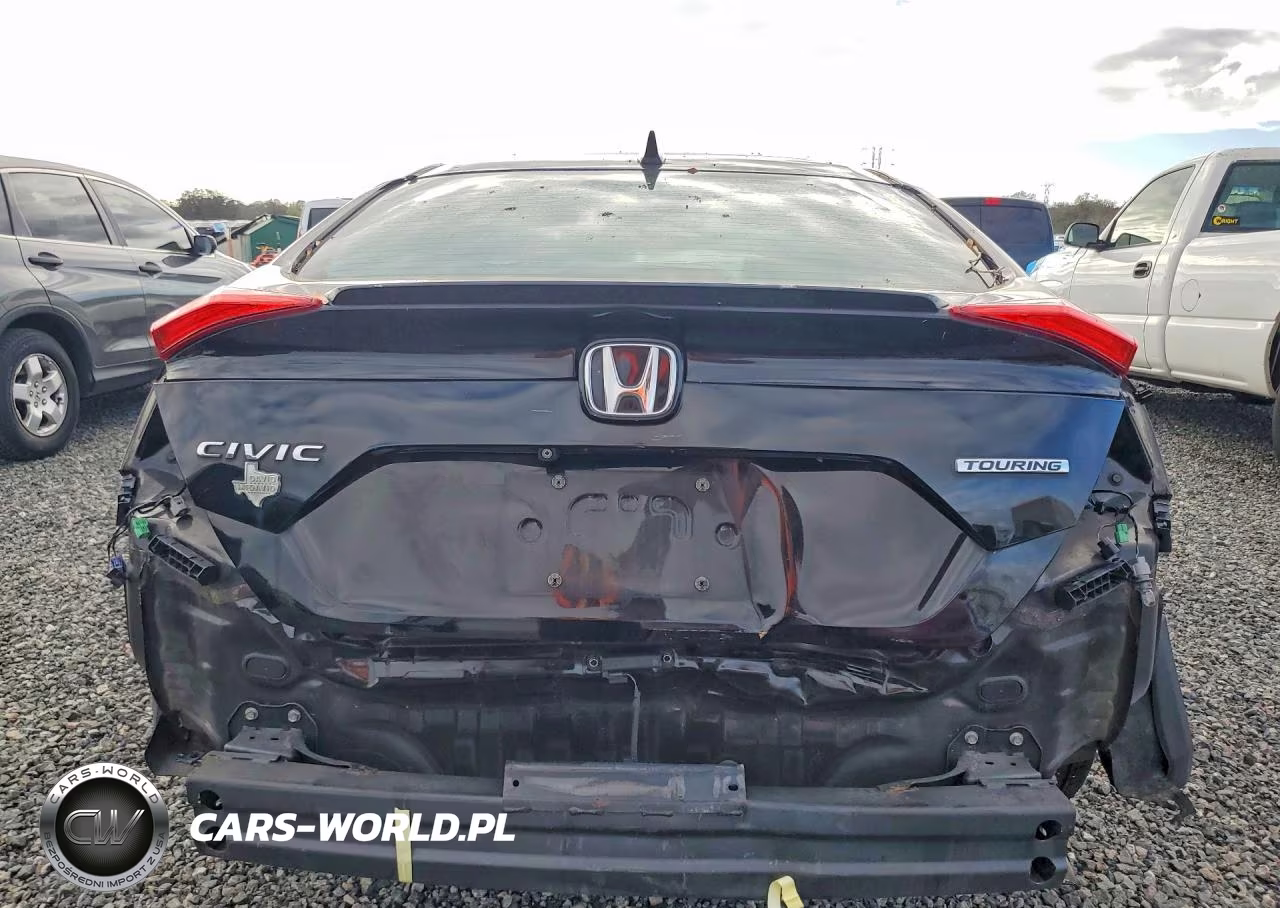 2016 Honda Civic Touring VIN:19XFC1F92GE020328 - 6