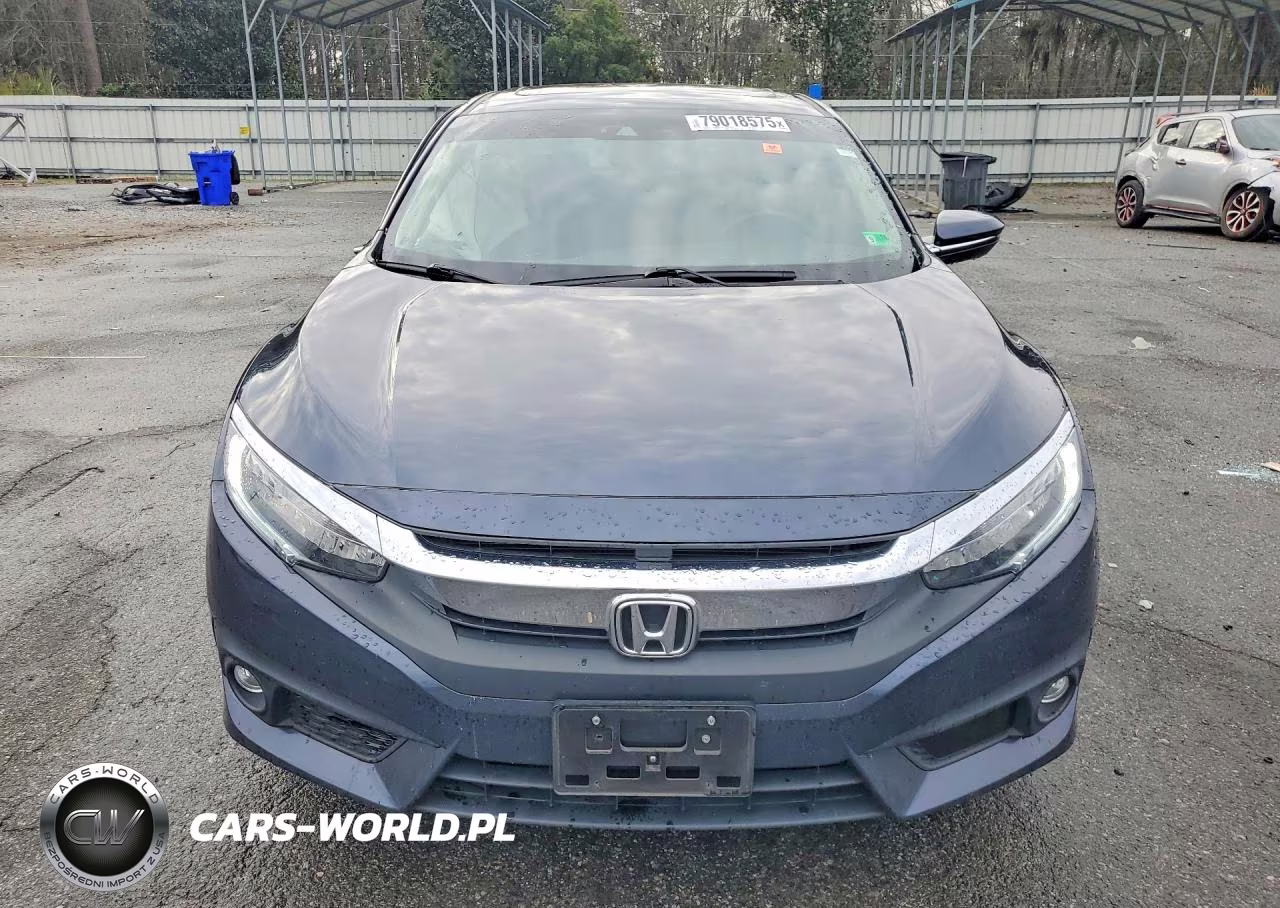 2017 Honda Civic Touring VIN:19XFC1F95HE014380 - 5