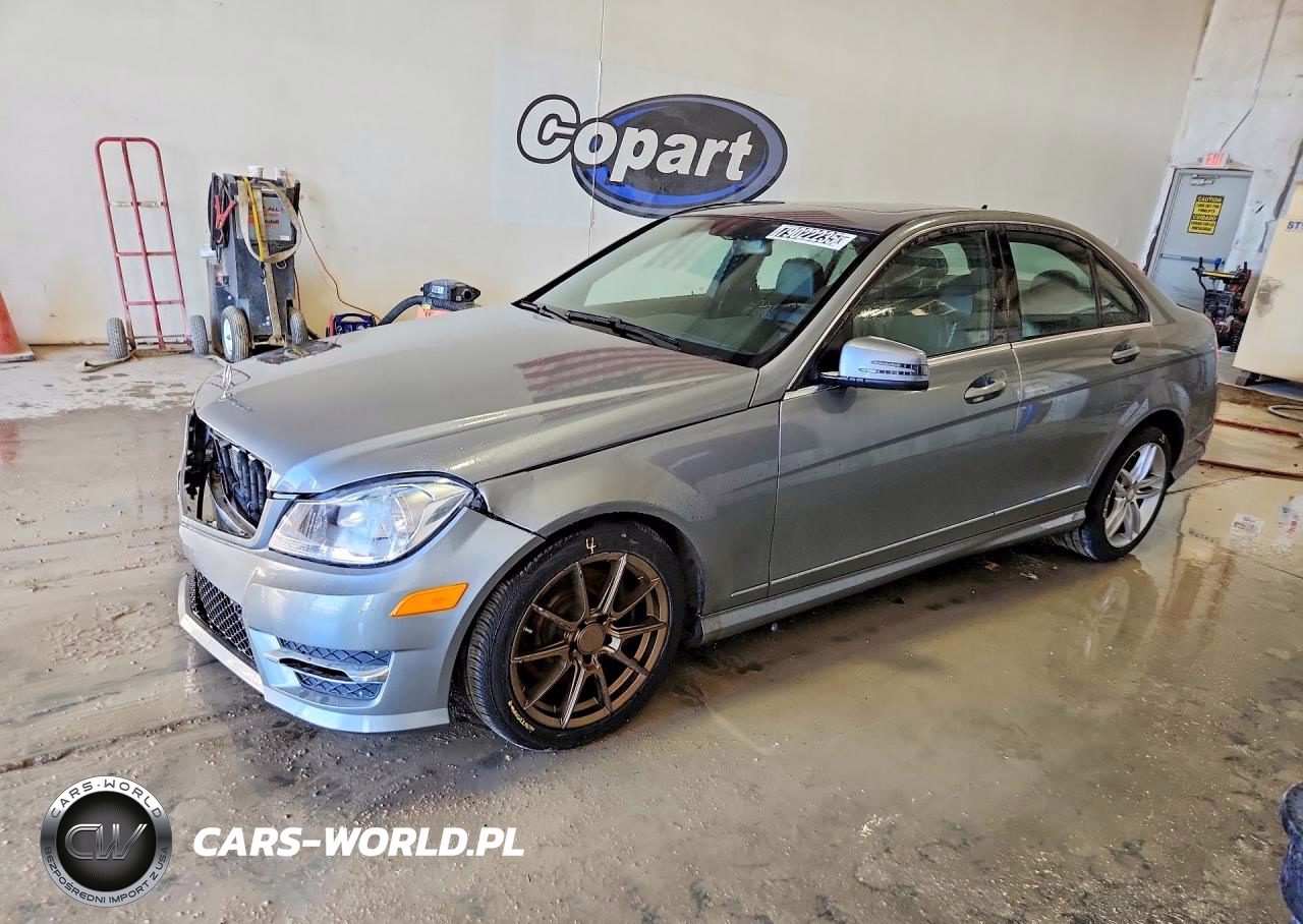 2014 Mercedes-Benz C 300 4Matic