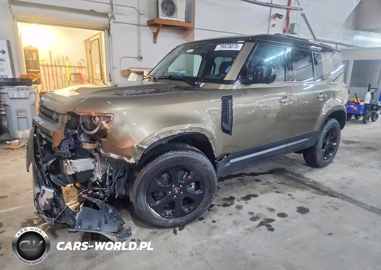 2025 Land Rover Defender 110 S