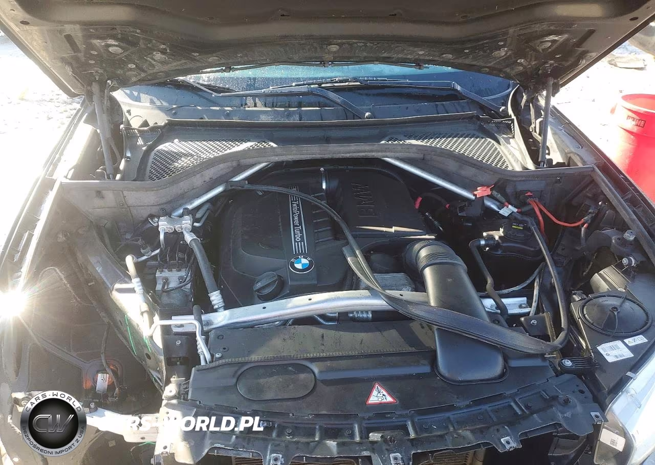 2015 BMW X5 xDrive35I VIN:5UXKR0C54F0K66814 - 12