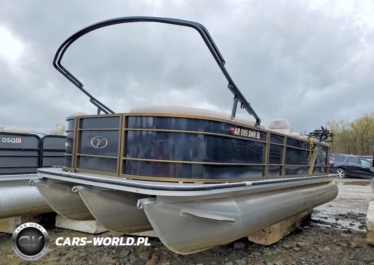 2014 Other Boat VIN:JBC81358B414 - 2