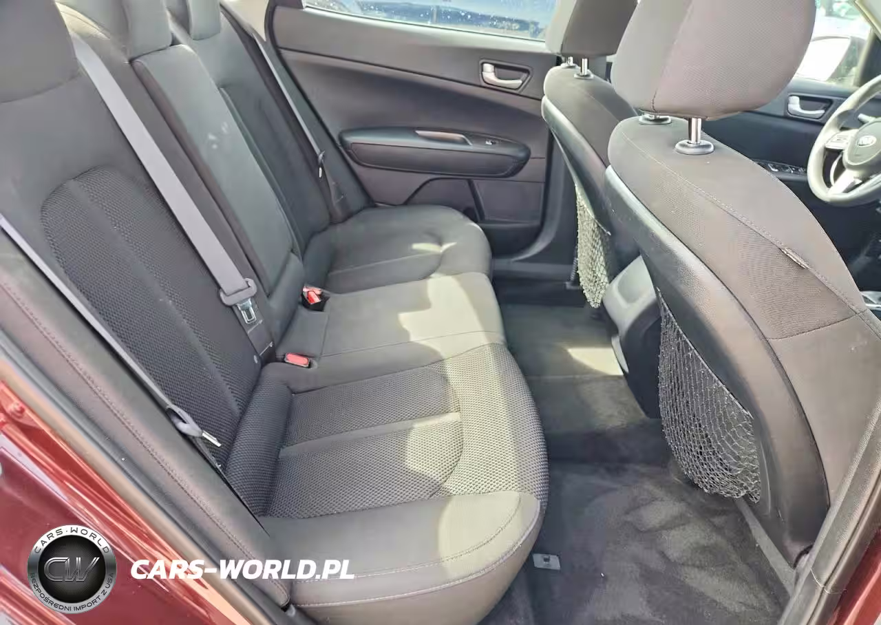 2019 Kia Optima Lx VIN:5XXGT4L3XKG282815 - 10