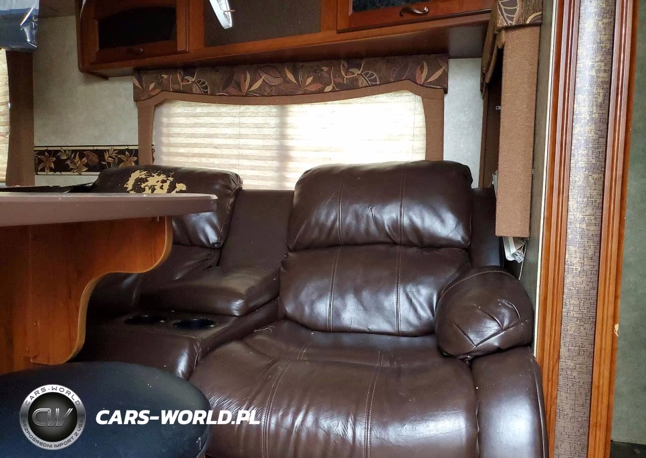2013 Forest River Avenger Avt28Bhs Camper VIN:5ZT2AVTB3DB901842 - 6