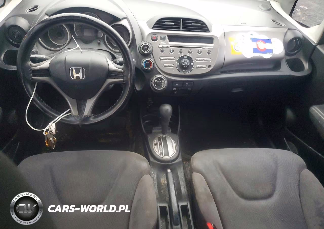 2009 Honda Fit VIN:JHMGE88239S003530 - 8