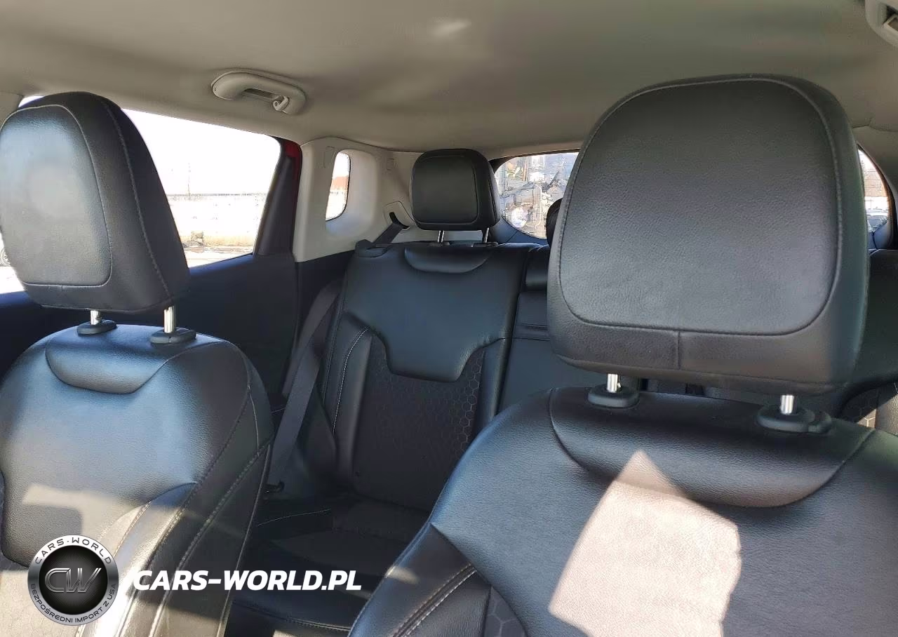 2019 Jeep Compass Latitude VIN:3C4NJDBB2KT641410 - 10