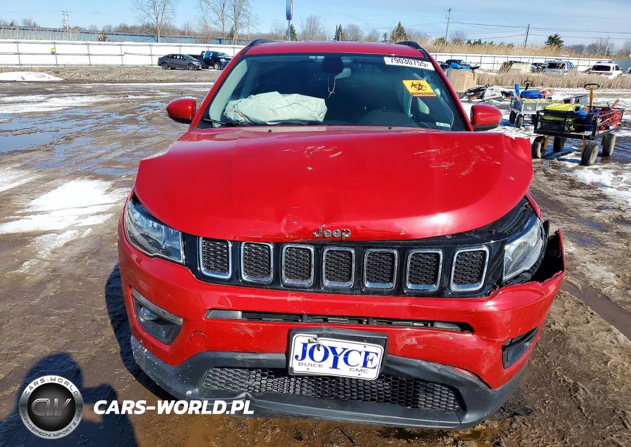 2019 Jeep Compass Latitude VIN:3C4NJDBB2KT641410 - 5