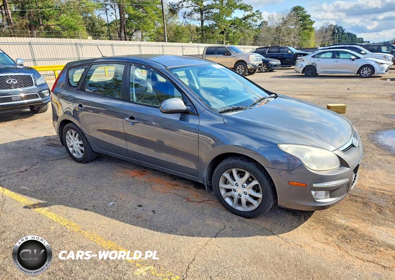 2009 Hyundai Elantra Touring VIN:KMHDC86E89U032996 - 4