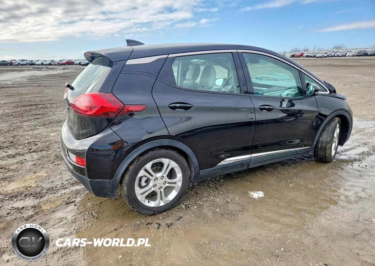 2018 Chevrolet Bolt Ev Lt VIN:1G1FW6S06J4133597 - 3