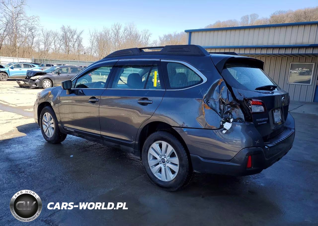 2018 Subaru Outback VIN:4S4BSAAC1J3296465 - 2