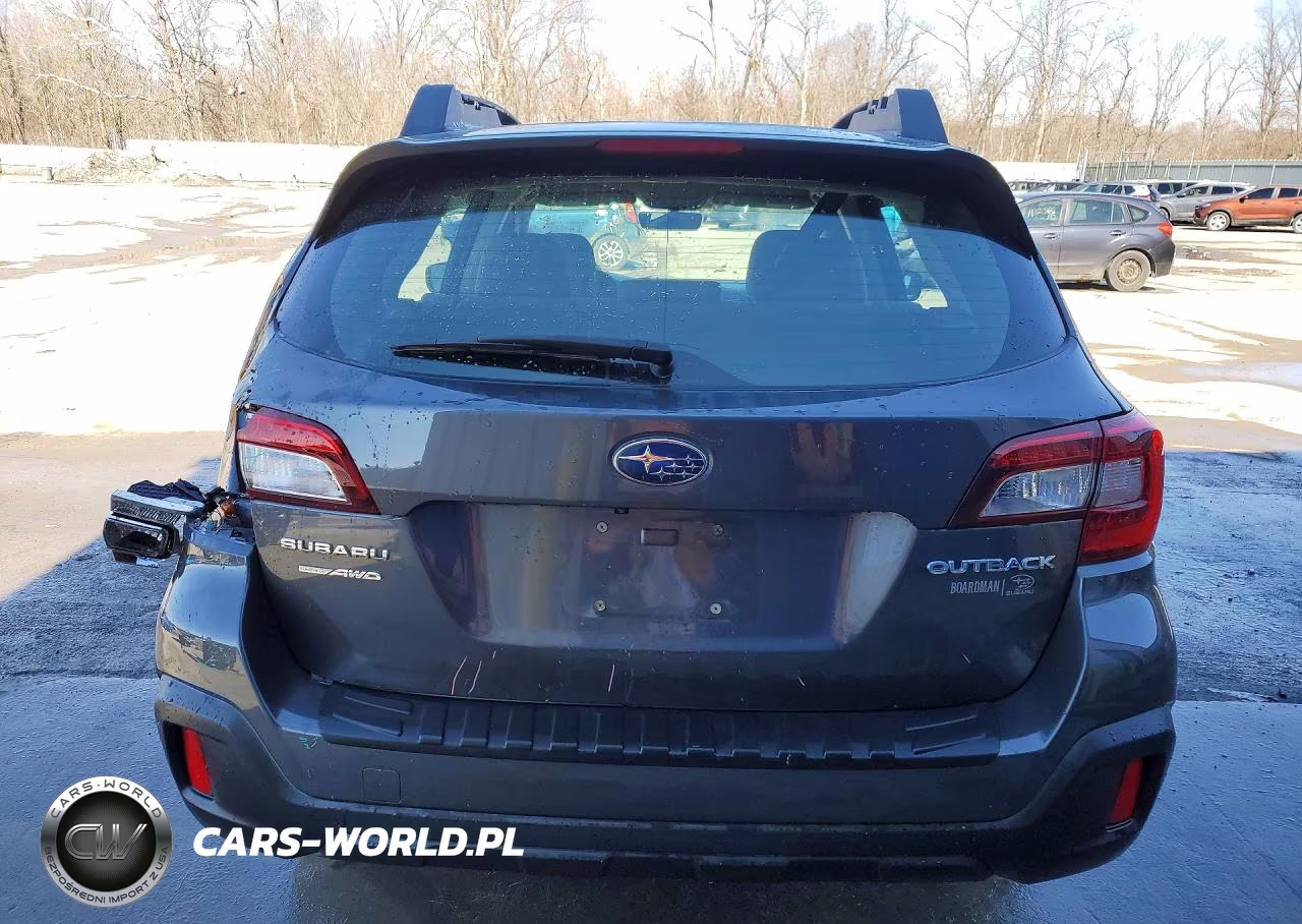 2018 Subaru Outback VIN:4S4BSAAC1J3296465 - 6