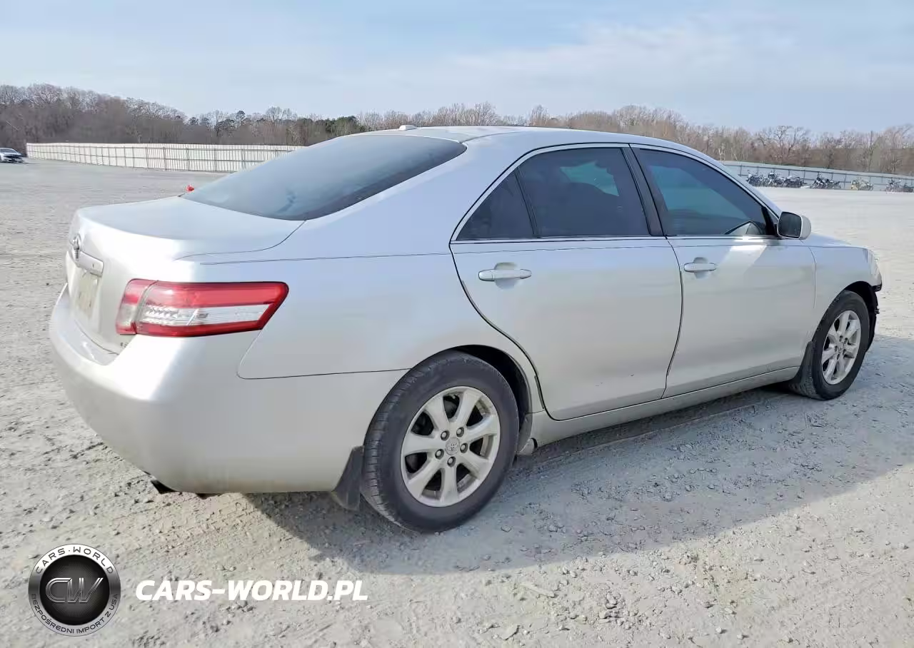 2011 Toyota Camry Le VIN:4T1BF3EK5BU609899 - 3