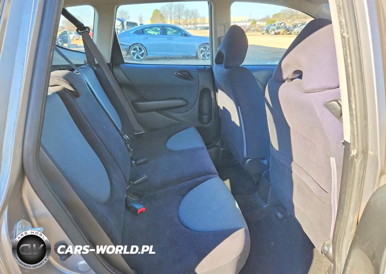 2007 Honda Fit S VIN:JHMGD38617S020266 - 11