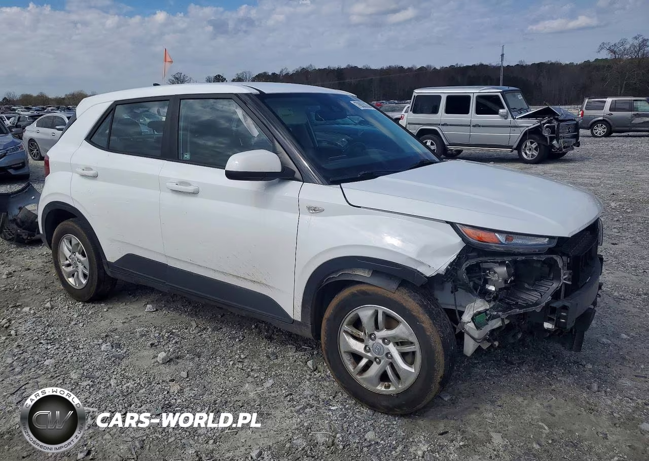 2021 Hyundai Venue Se VIN:KMHRB8A38MU067870 - 4