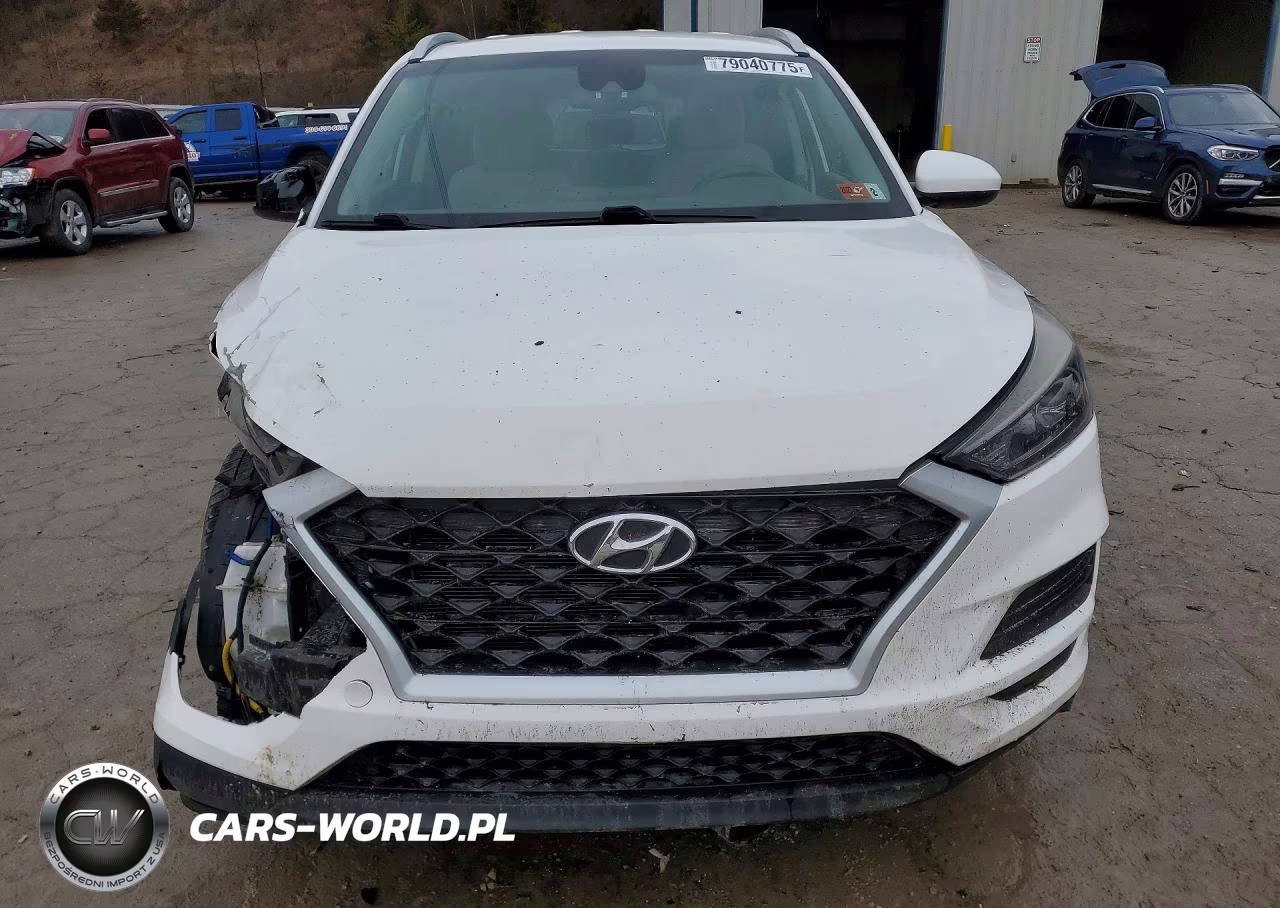 2019 Hyundai Tucson Value VIN:KM8J3CA45KU983814 - 5