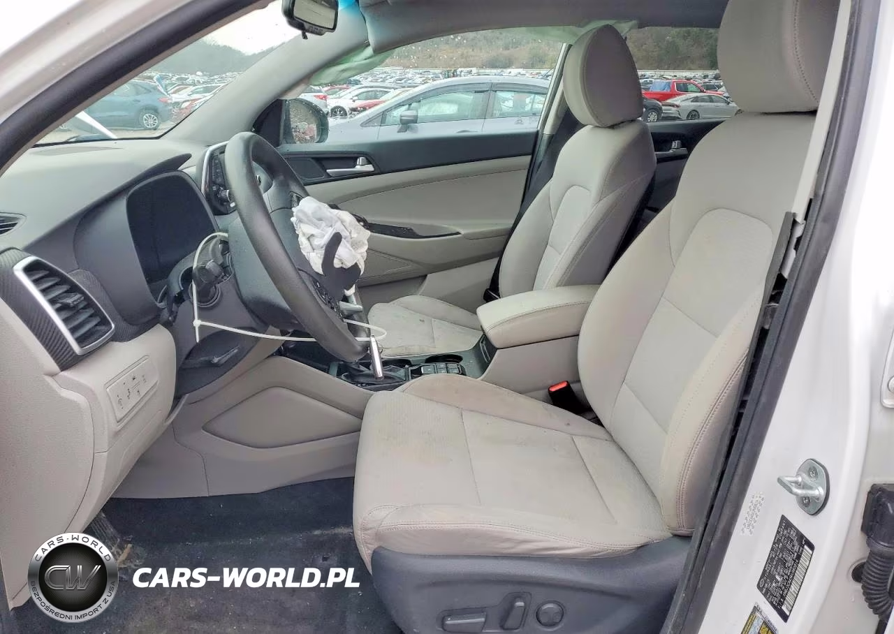 2019 Hyundai Tucson Value VIN:KM8J3CA45KU983814 - 7