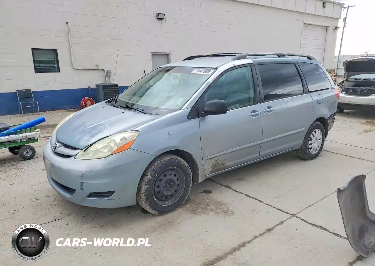 2006 Toyota Sienna Le 7 Passenger