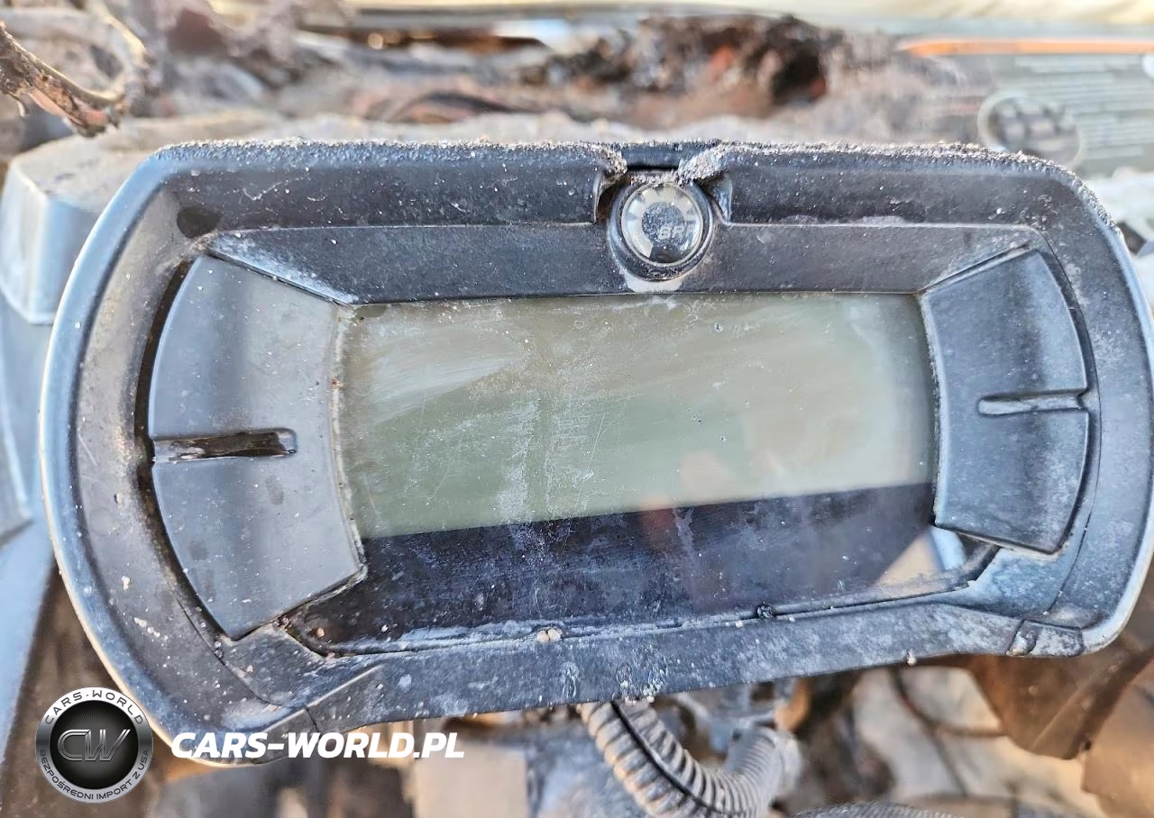 2023 Can-Am Commander Max 1000R Dps VIN:3JBABAX4XPK000073 - 9