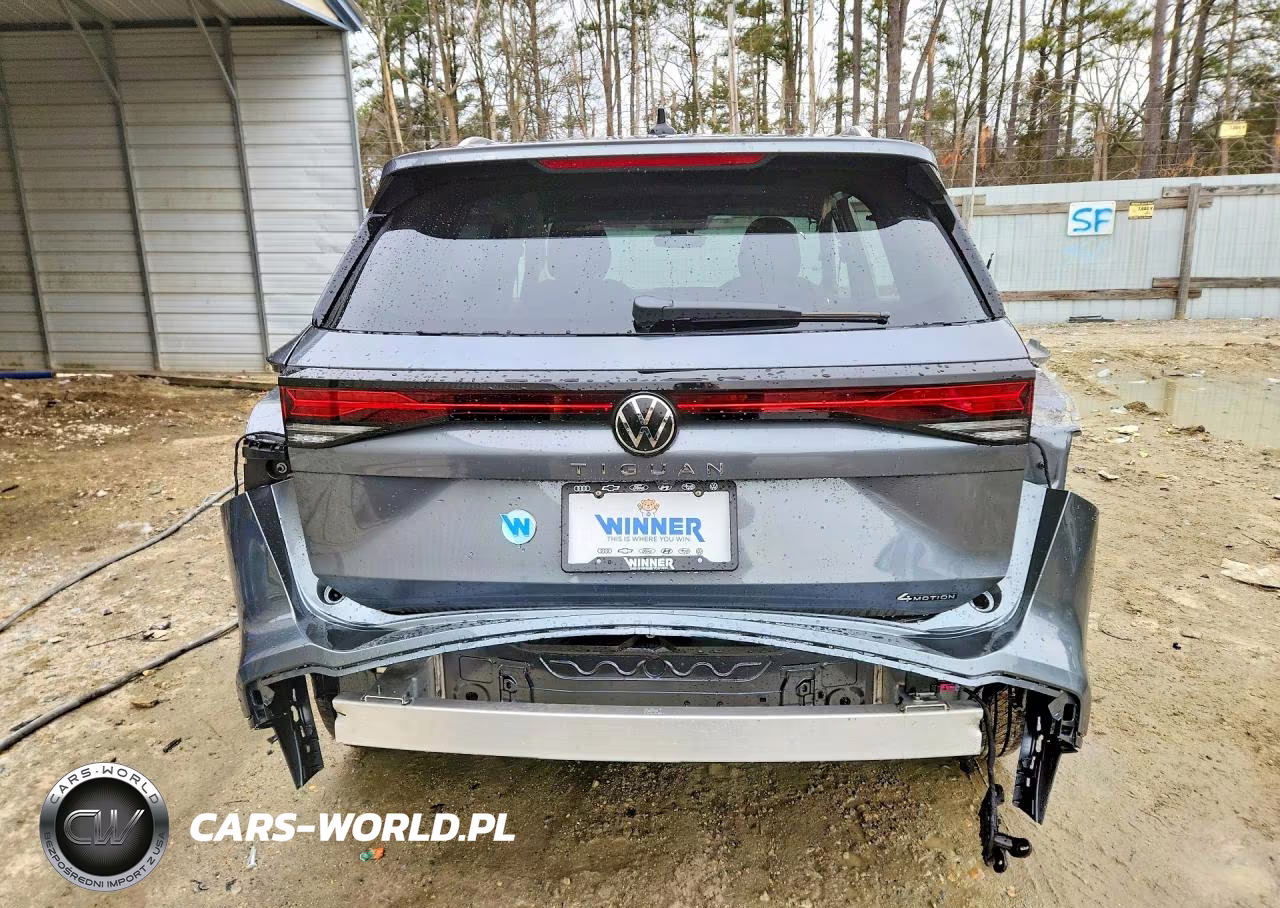 2025 Volkswagen Tiguan S VIN:3VVBR7RM1SM070105 - 6