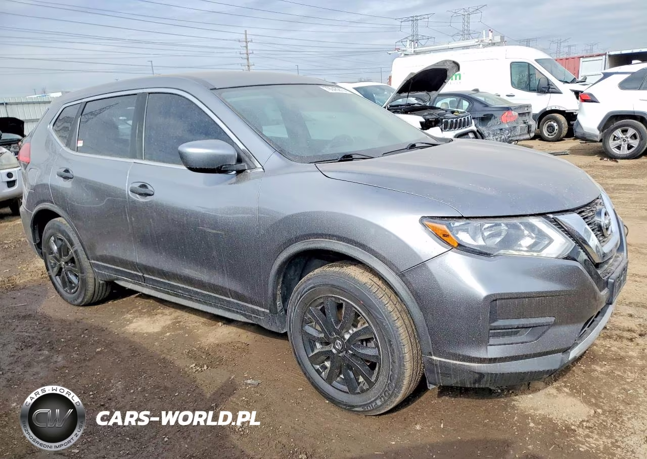2017 Nissan Rogue S VIN:KNMAT2MV5HP521599 - 4