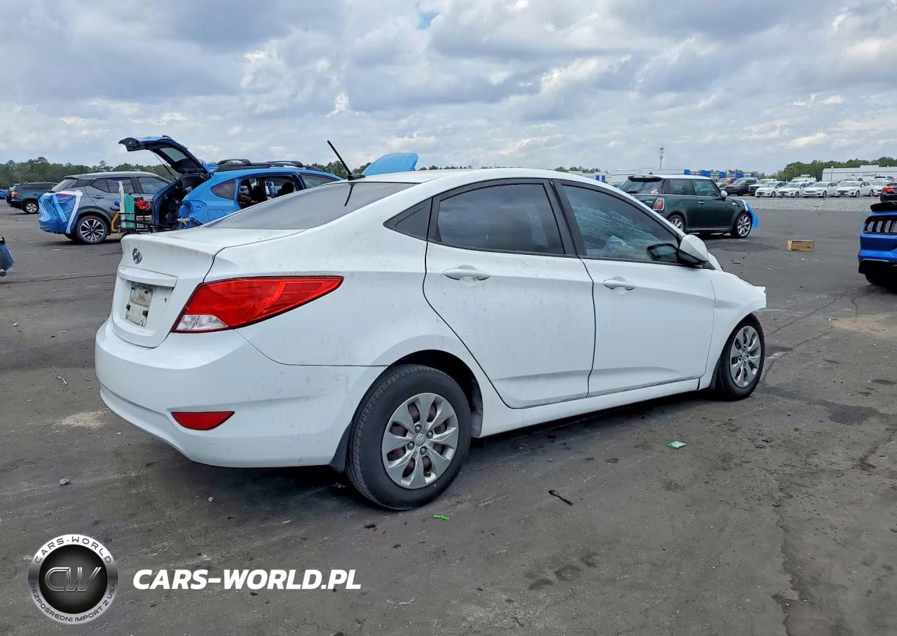 2017 Hyundai Accent Se VIN:KMHCT4AE2HU334665 - 3