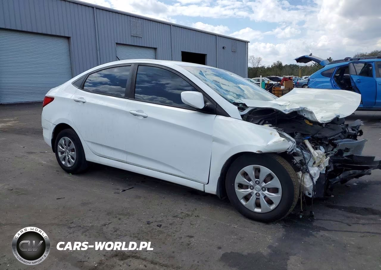 2017 Hyundai Accent Se VIN:KMHCT4AE2HU334665 - 4