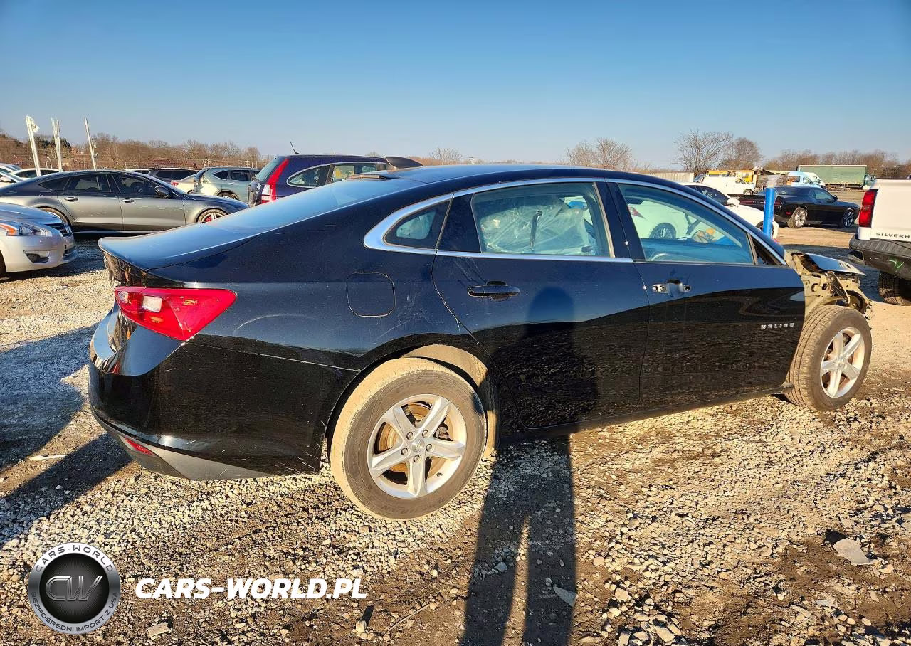 2020 Chevrolet Malibu Ls VIN:1G1ZC5ST8LF000082 - 3