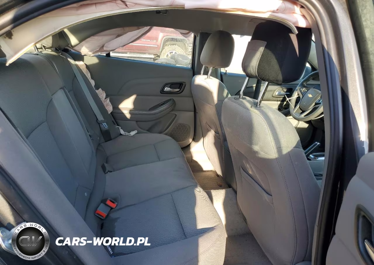 2014 Chevrolet Malibu Ls VIN:1G11B5SL2EF183272 - 10
