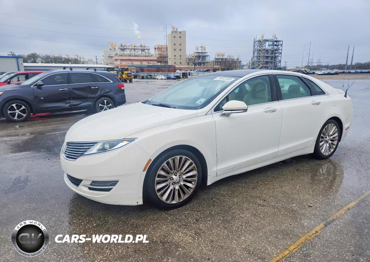 2013 Lincoln Townhouse Mkz