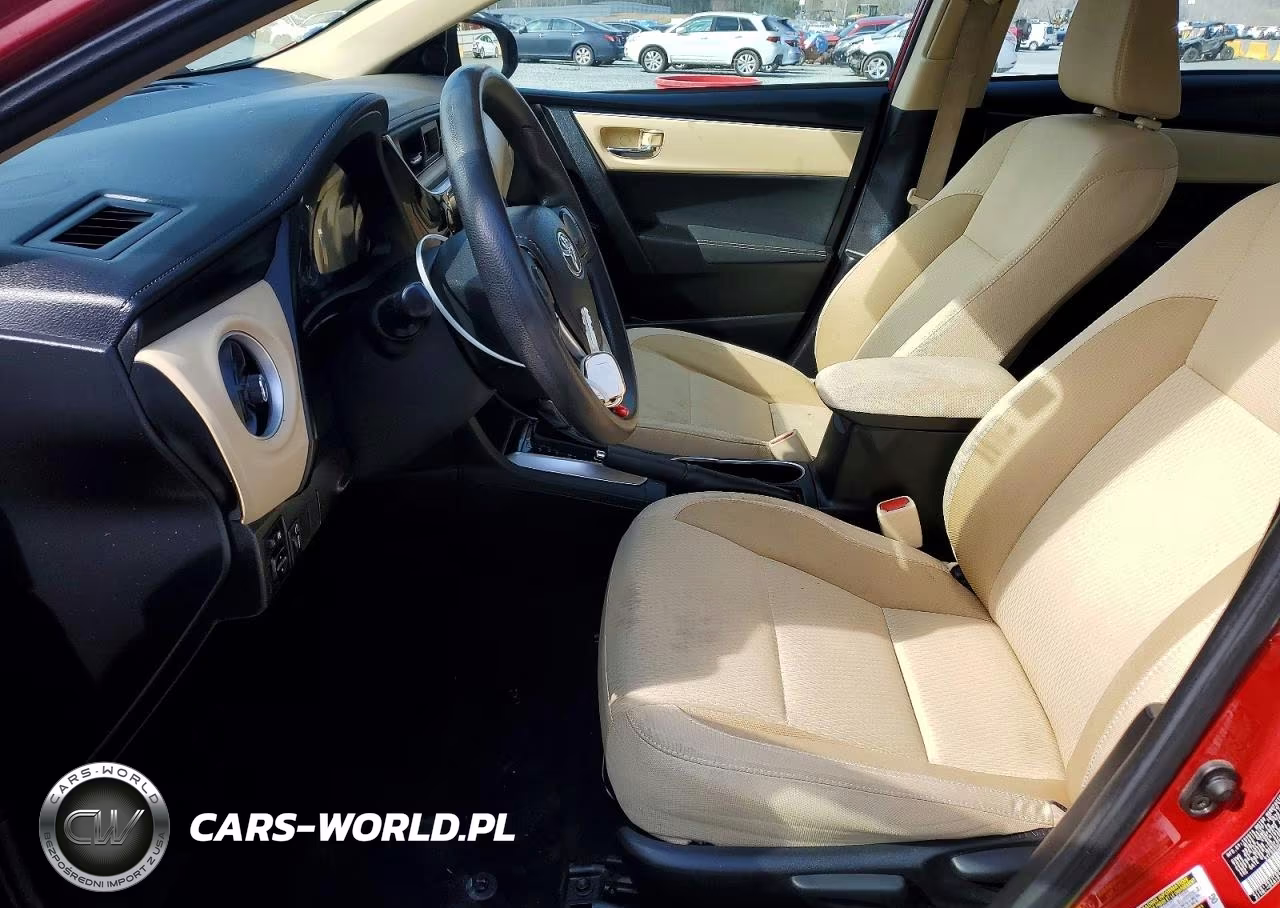 2018 Toyota Corolla Le VIN:5YFBURHE8JP775798 - 7