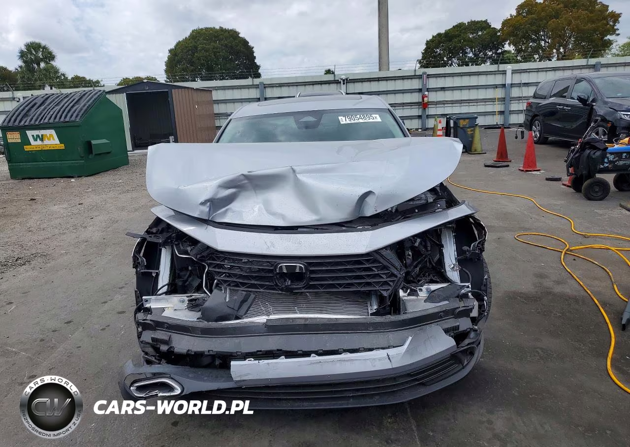 2025 Honda Accord Se VIN:1HGCY1F47SA073578 - 5