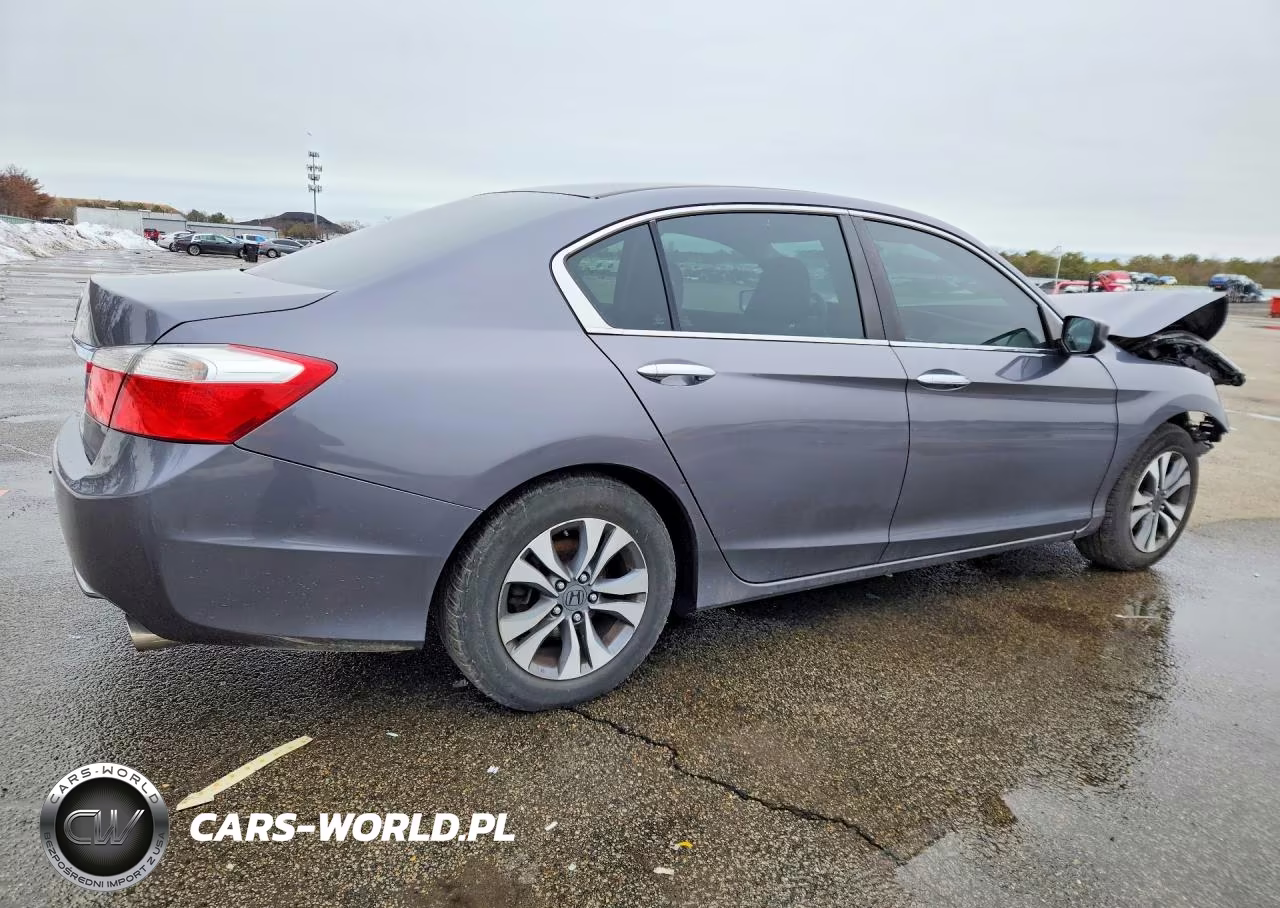 2013 Honda Accord Lx VIN:1HGCR2F3XDA019219 - 3