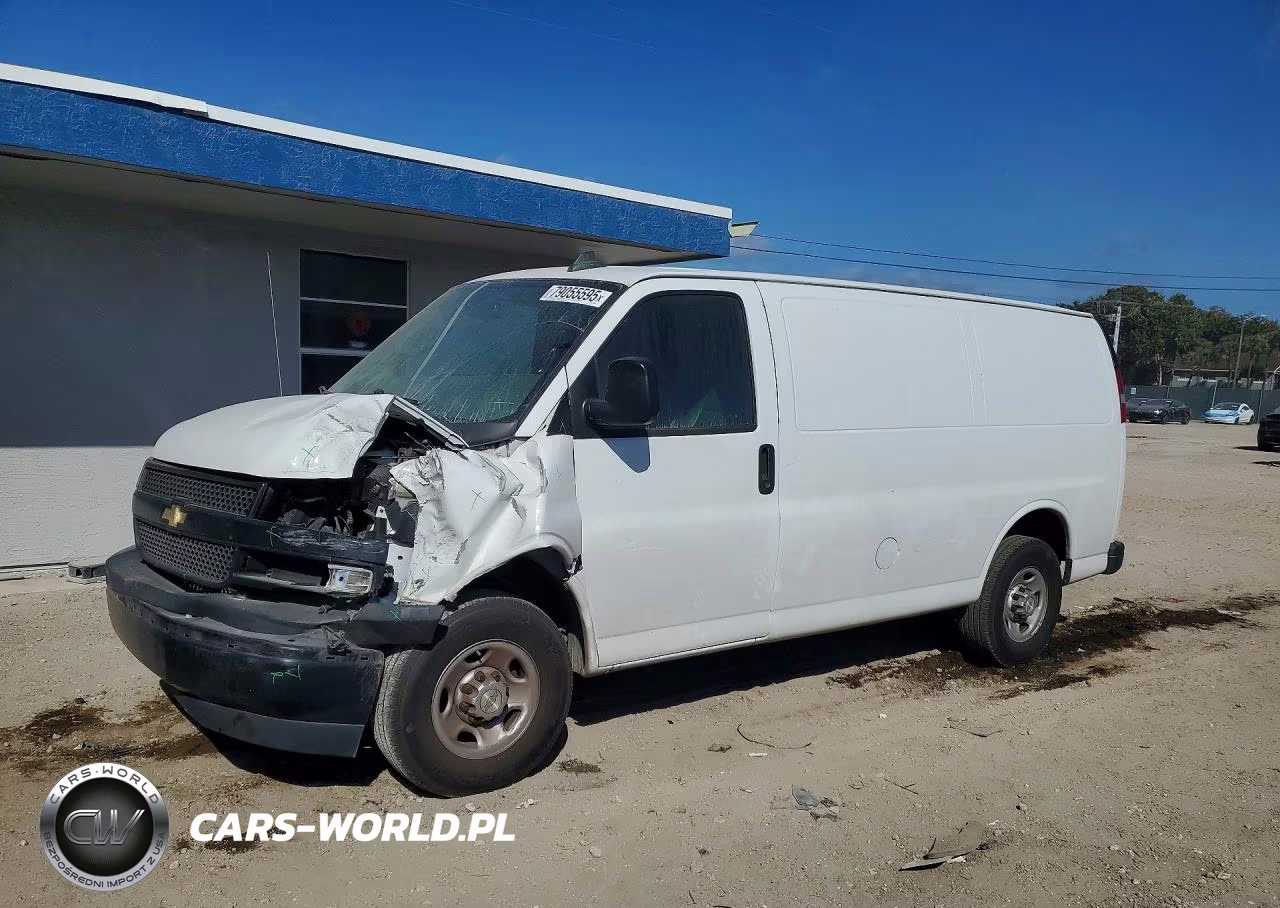 2020 Chevrolet Express G2500