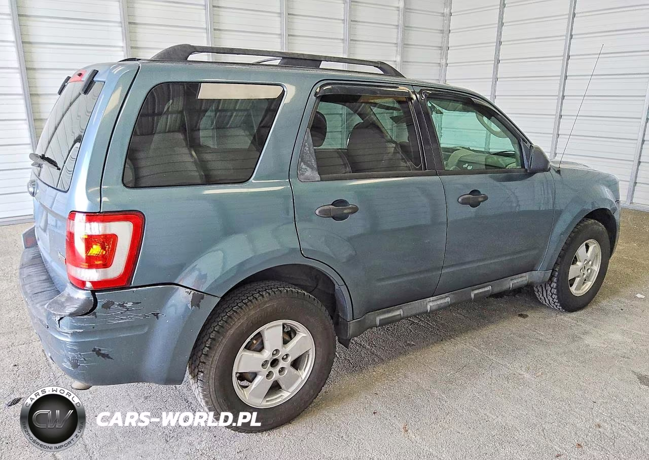 2012 Ford Escape Xlt VIN:1FMCU0DG1CKA55375 - 3