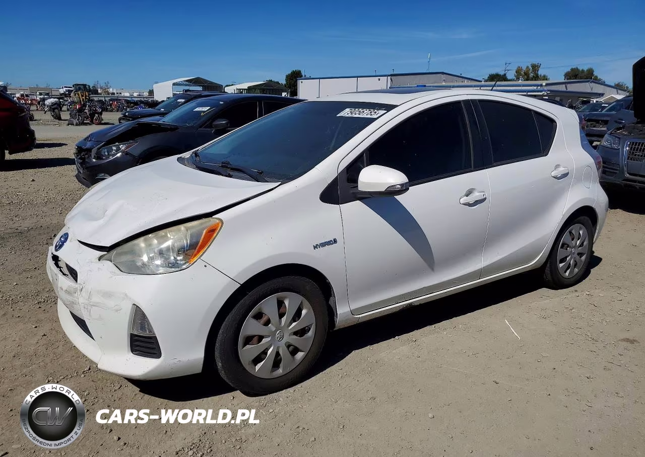 2013 Toyota Prius C Three